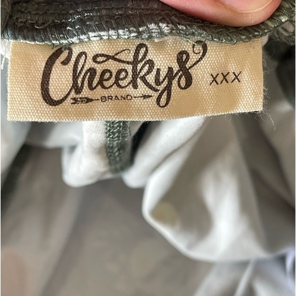 Cheekys size XXX shorts with drawstring and elastic waist - Picture 3 of 12